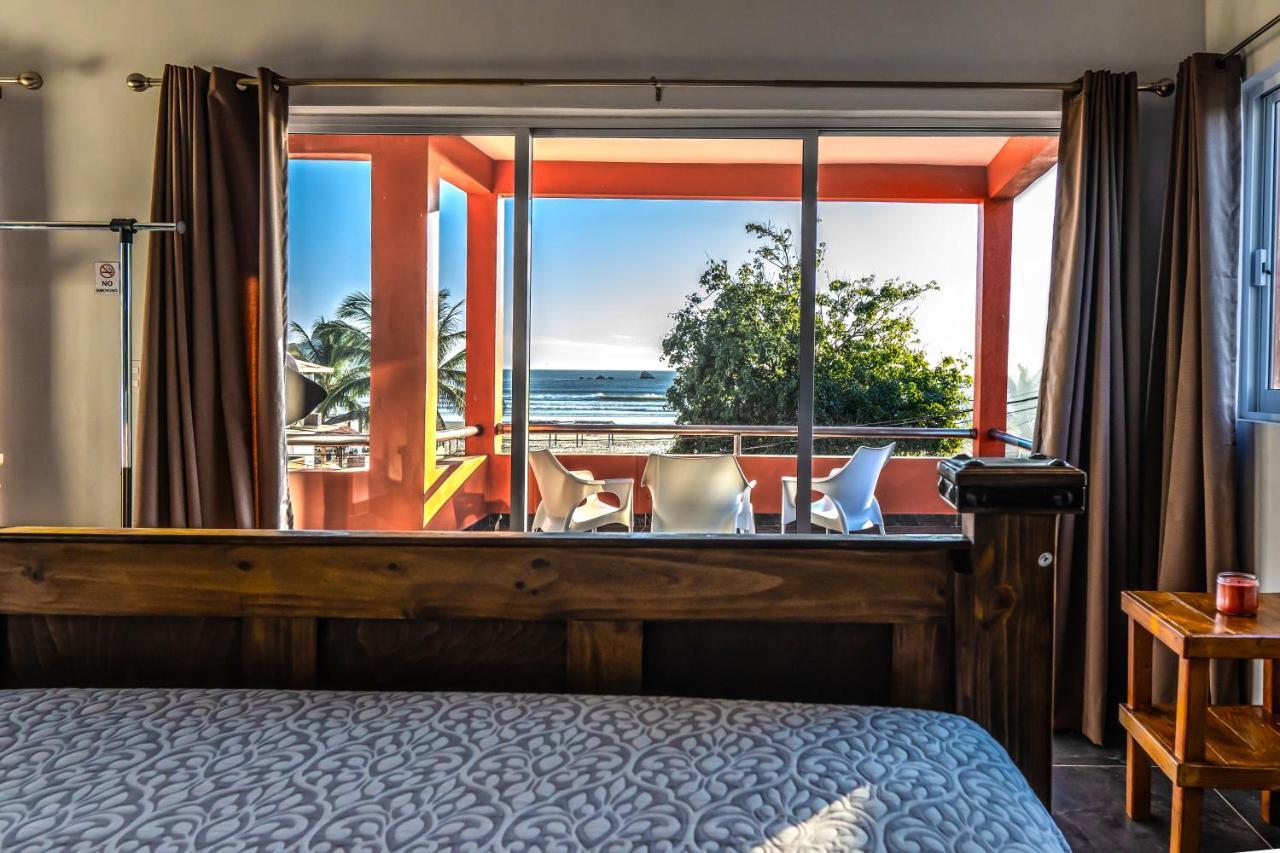 Casa Belen - Beautiful Beach View Home On Stone Island Isla La Piedra Exterior photo