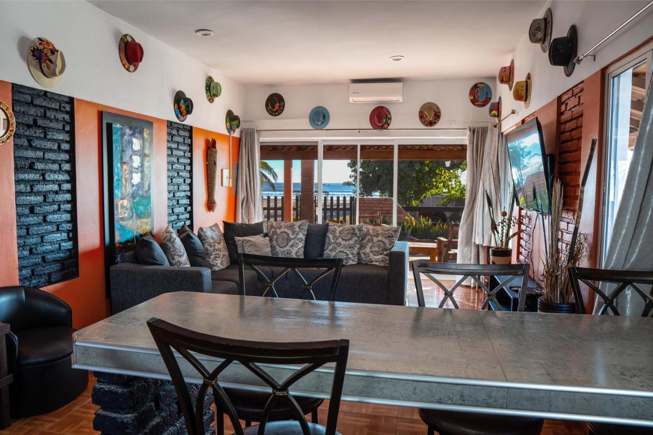 Casa Belen - Beautiful Beach View Home On Stone Island Isla La Piedra Exterior photo