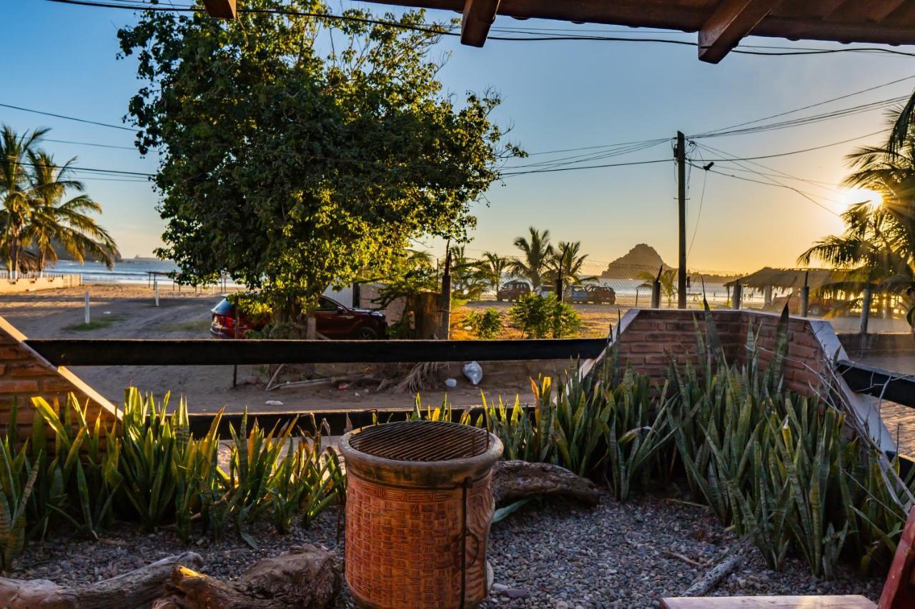 Casa Belen - Beautiful Beach View Home On Stone Island Isla La Piedra Exterior photo